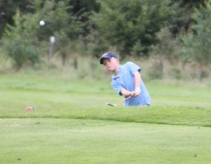 the_winner_fergus_thomson_on_saturday_with_300.jpg